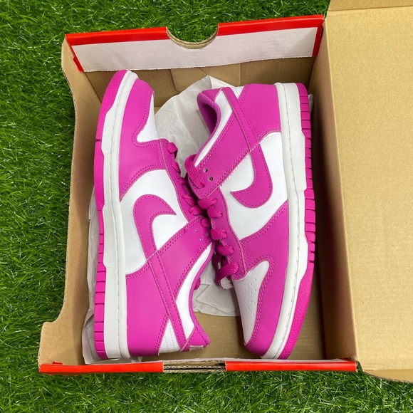 Nike Dunk Low Active Pink Size 4Y (BRAND NEW WITH BOX) - Picture 6 of 7